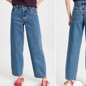 Levis baggy dad jeans in “hold my purse”
